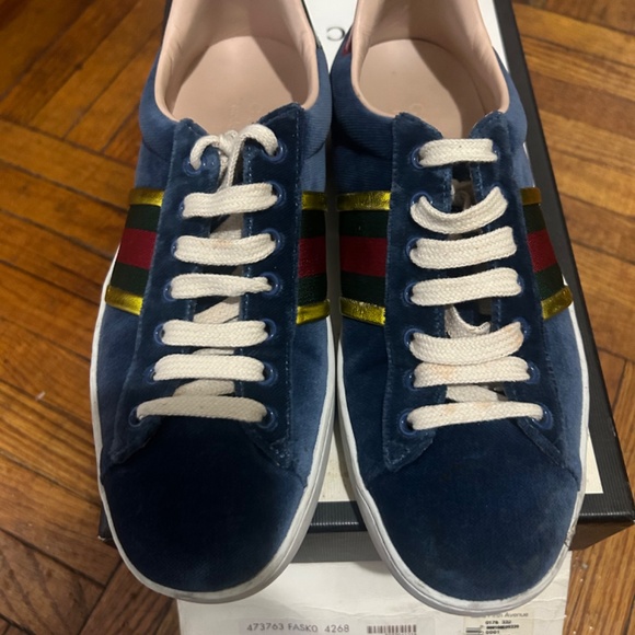 Gucci Sneakers - Picture 5 of 6